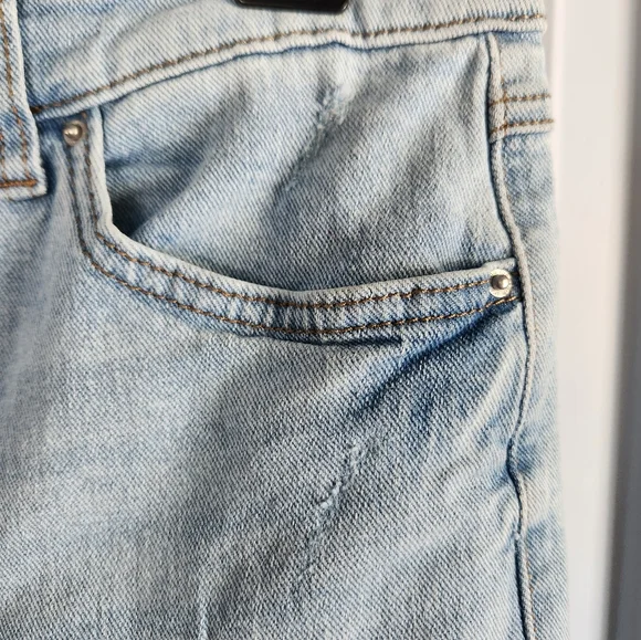 INC Denim women's girlfriend jeans - Picture 8 of 10